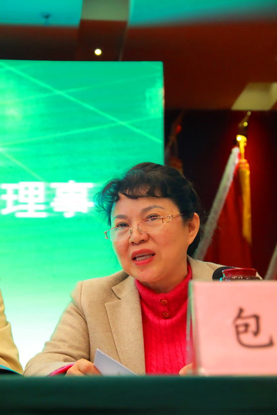 6 四川省林業(yè)廳廳副廳長包建華演講1_副本.jpg