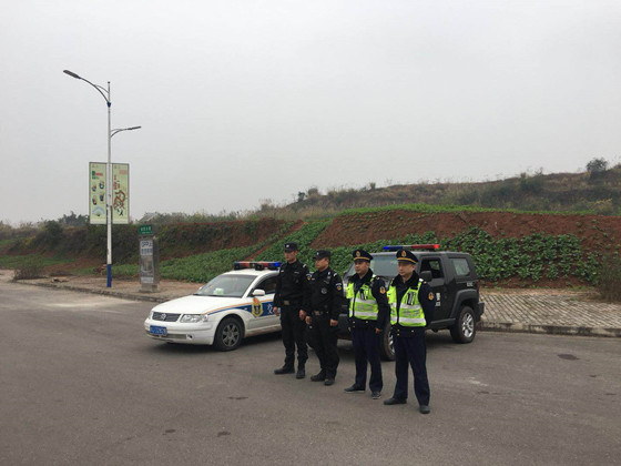 1519825382401450.jpg 5 交通執(zhí)法現(xiàn)場(chǎng)_副本.jpg