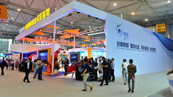 成都創(chuàng)交會(huì)吸引各方創(chuàng)客_副本.jpg