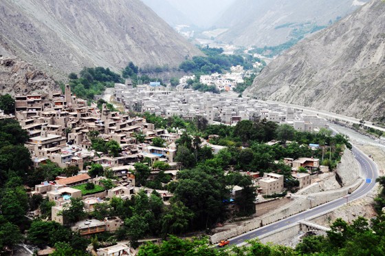 2012年底，桃坪羌寨成功創(chuàng)建為國家4A級景區(qū)   張建.攝.JPG