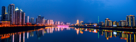 綿陽涪城夜景   曾巨光 攝.jpg