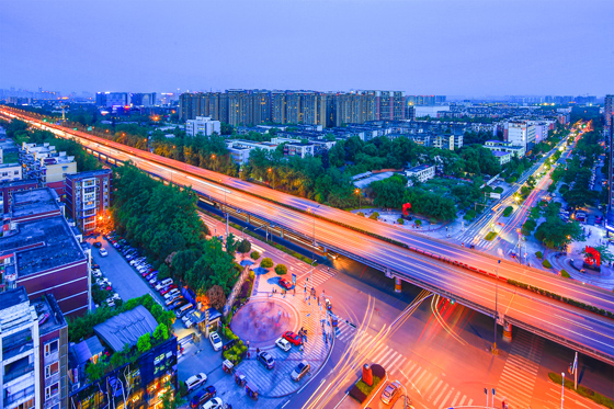 7西航港夜色  左永寧 攝.jpg