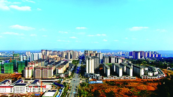 四川隆昌城市一景.jpg