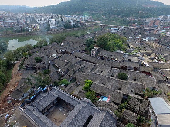 四川巴中市恩陽(yáng)古鎮(zhèn)  陳安岳  攝.jpg