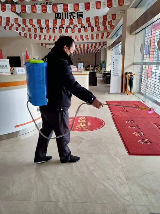 做好消毒工作，為客戶(hù)提供安全放心的環(huán)境.jpg