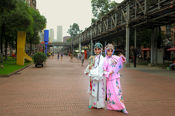 融工業(yè)文明與特色文化于一體的4A級(jí)景區(qū)東郊記憶 陳琪 攝 - 副本.jpg