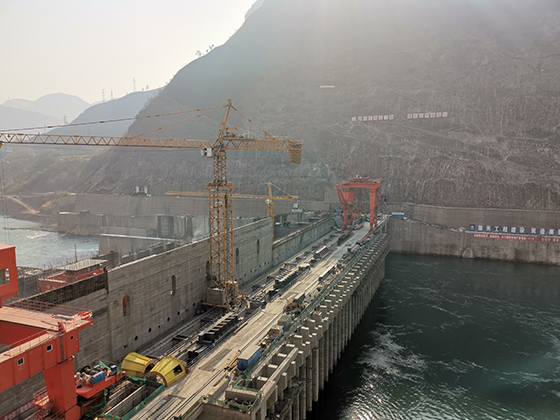 3 建設(shè)中的金沙水電站 周淼葭 攝.jpg