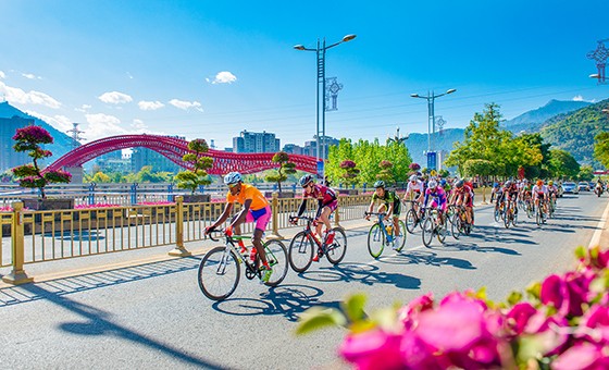 自行車越野比賽 曾仲文攝.jpg