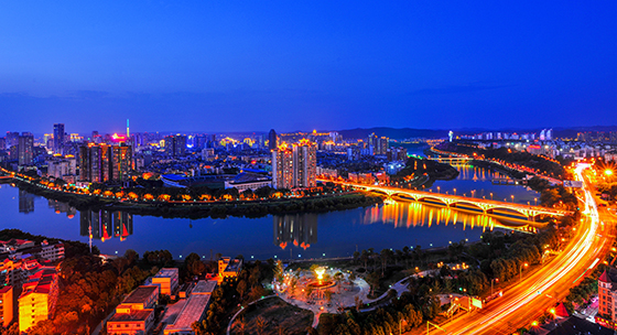 美麗的綿陽市涪城區(qū)夜景 米川寧 攝.jpg