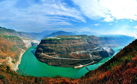金沙江溪洛渡庫(kù)區(qū)“高峽平湖”。（楊琳  攝）.jpg