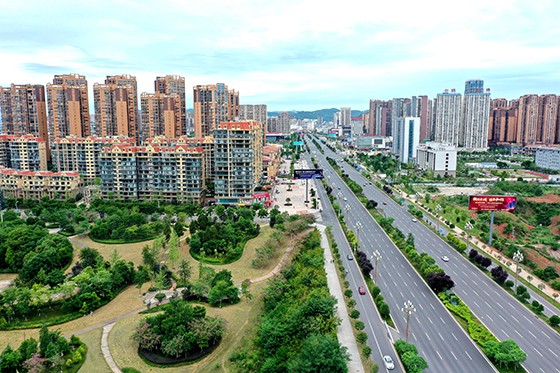 仁壽城北新城區(qū)一景 潘建勇 攝.jpg