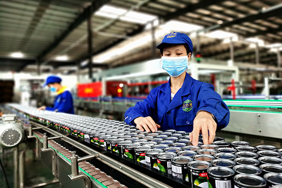 企業(yè)生產(chǎn)現(xiàn)場  潘建勇 攝 (3).jpg