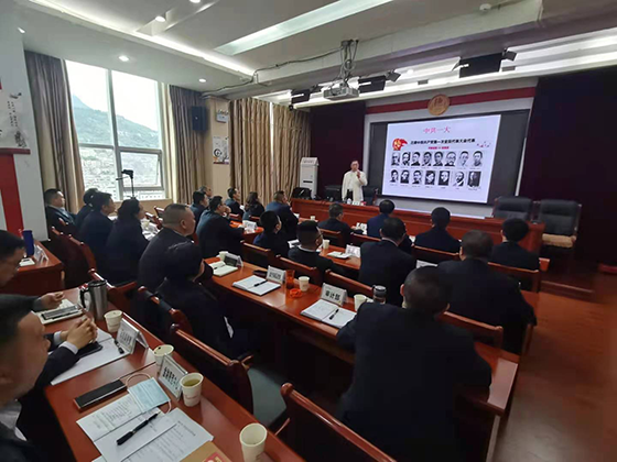 1625725627508371.png 召開黨史學(xué)習(xí)教育專題會.png