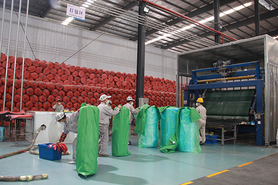 企業(yè)生產(chǎn)現(xiàn)場(chǎng)  周淼葭攝.JPG