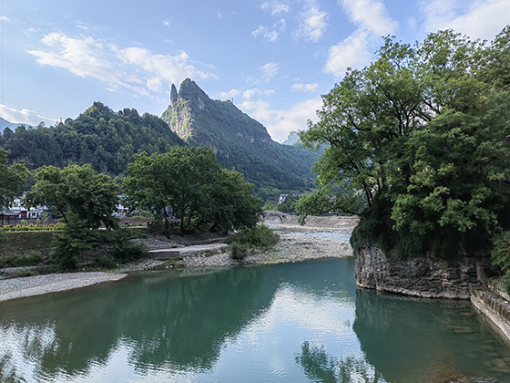 (5)夏日的諾水河  肖春曉 攝.jpg