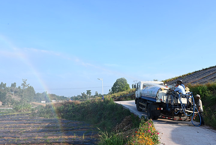 1660790618543717.jpg 5.jpg