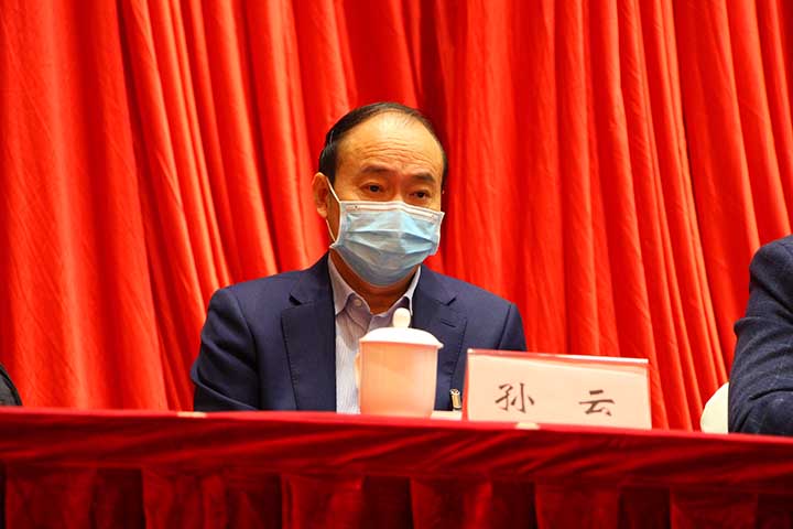 24－新當(dāng)選的學(xué)會第八屆理事會副會長孫云.JPG