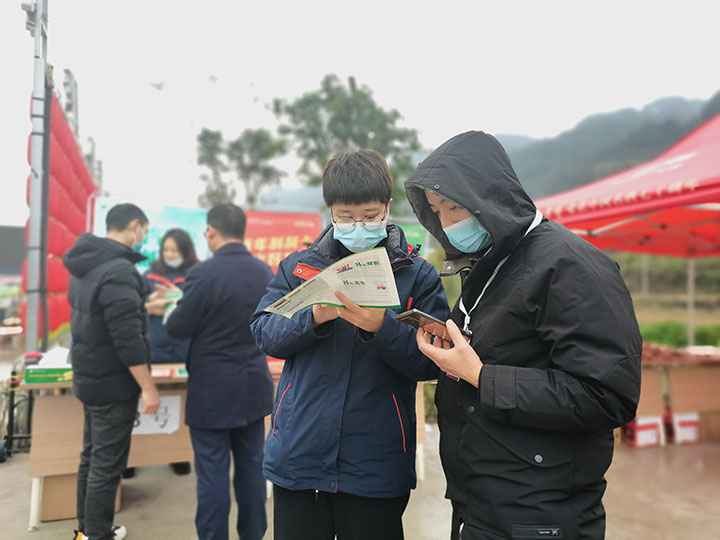 1673852508340386.jpg 2戶外集中宣傳.jpg