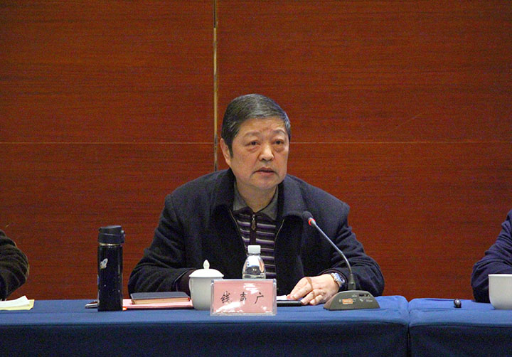 四川鄉(xiāng)村文化藝術(shù)院副院長錢聲廣淺談鄉(xiāng)村文化振興  周淼葭攝.jpg