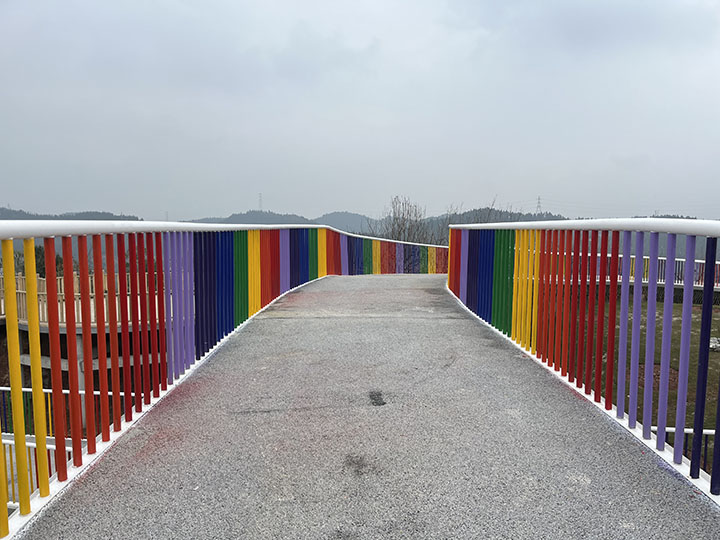 4 土門埡村山頂網(wǎng)紅打卡廊道.JPG