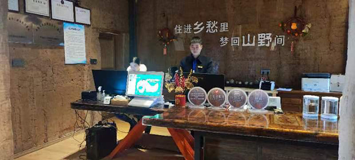 1677209596653550.jpg 1d9e2d498b12ec0733fccbac821f68b.jpg