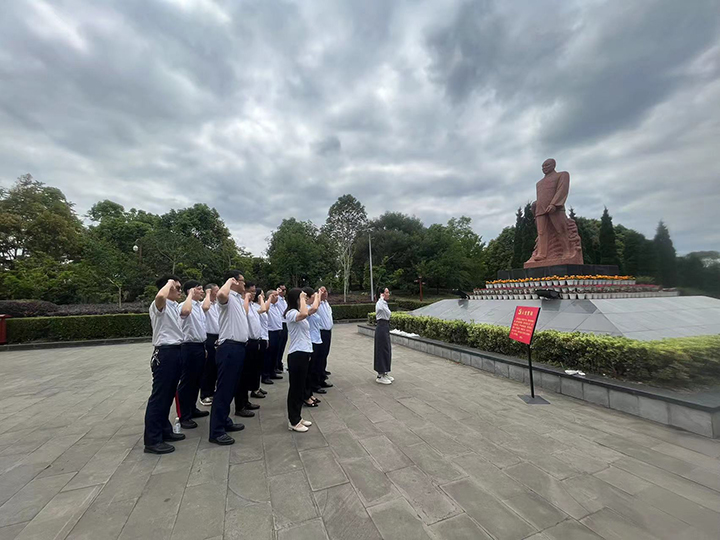 1685434257585422.jpg 2.jpg