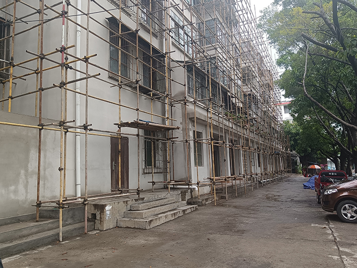 6攀枝花西區(qū)老舊小區(qū)改造施工現(xiàn)場  黃世濤 攝.jpg