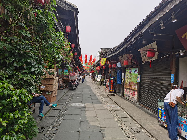 圖2 都江堰市古城區(qū)消防安全評(píng)估.png