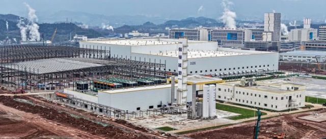 圖3 蜂巢能源（達(dá)州）鋰電零碳產(chǎn)業(yè)園。王勇攝.jpg