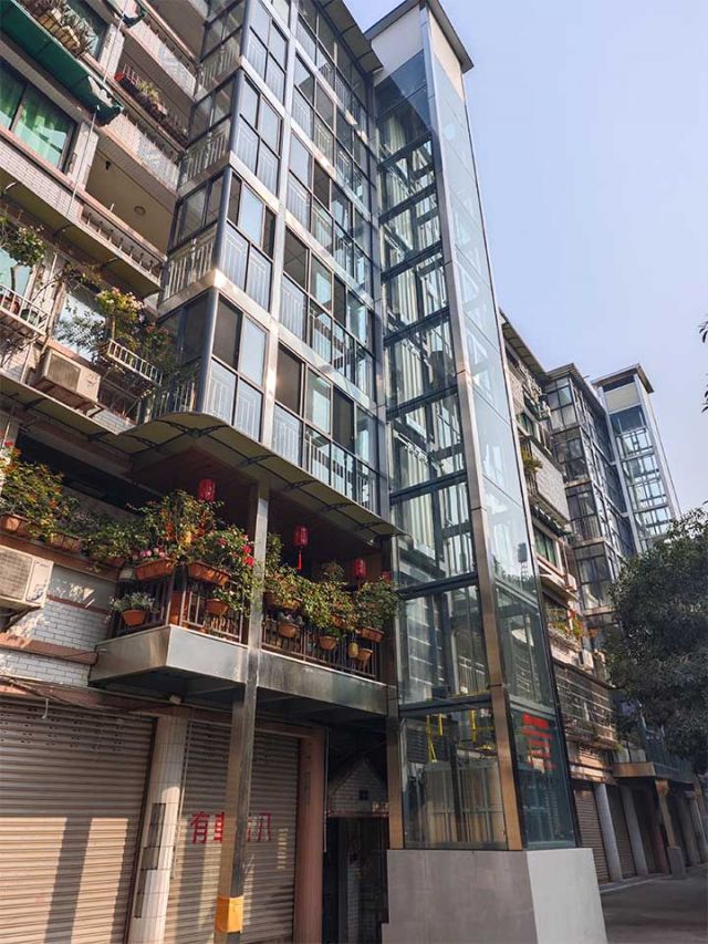 圖1  安裝好的電梯.jpg