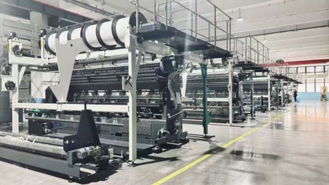 圖4  桐泰（四川）新材料科技有限公司生產車間。王強 攝.jpg