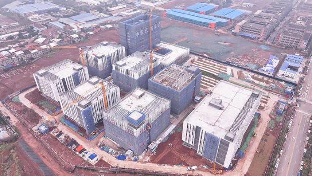 圖5  成渝地區(qū)雙城經濟圈標準化廠房及配套設施項目。閆凱 攝.jpg