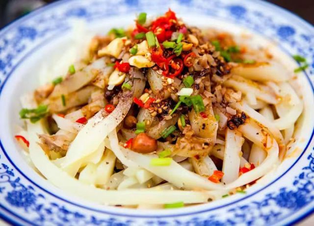 1740988228805061.jpg 圖2 周禮涼粉 資陽(yáng)市安岳縣文化廣播電視和旅游局 供圖.jpg