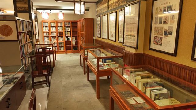 圖4  汪毅文獻特藏館一隅 易奎西攝.jpg