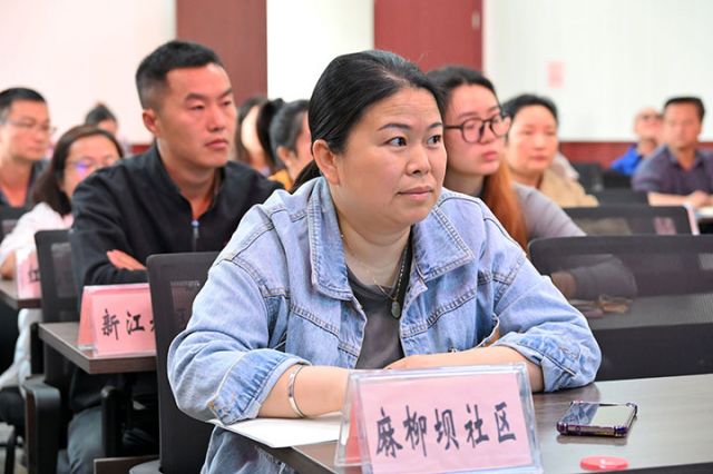 圖2  4月22日，內(nèi)江市東興區(qū)新江街道開展動火及有限空間作業(yè)安全教育培訓。.JPG