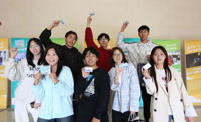 1746516174554801.jpg 3.jpg