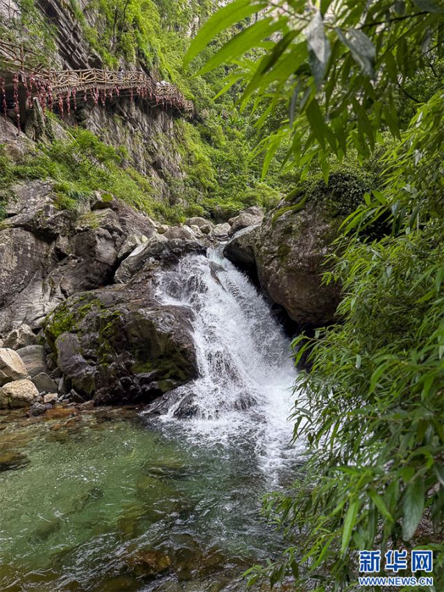 圖3  石門關(guān)景區(qū)一角（7月11日攝）。新華網(wǎng)發(fā)（劉東 攝） 拷貝.jpg